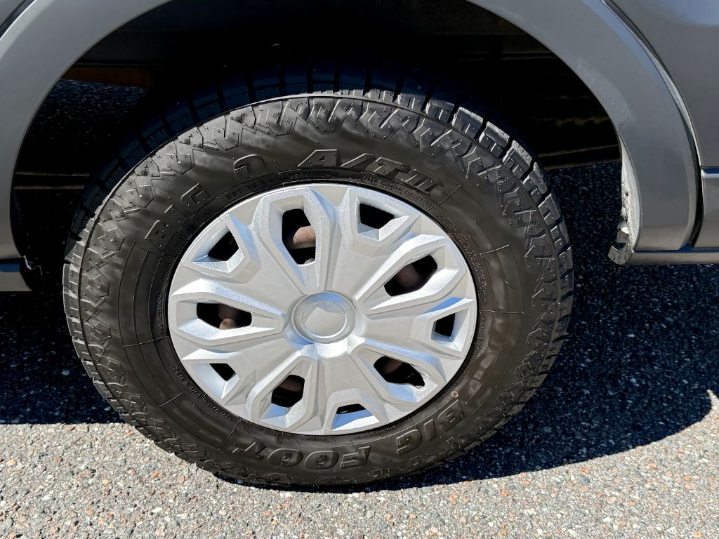 2015 Ford Transit - $18,800