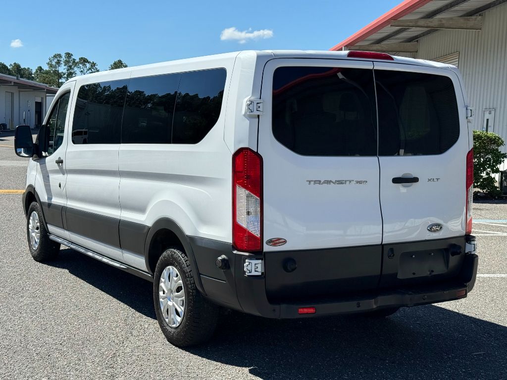 2015 Ford Transit - $18,800