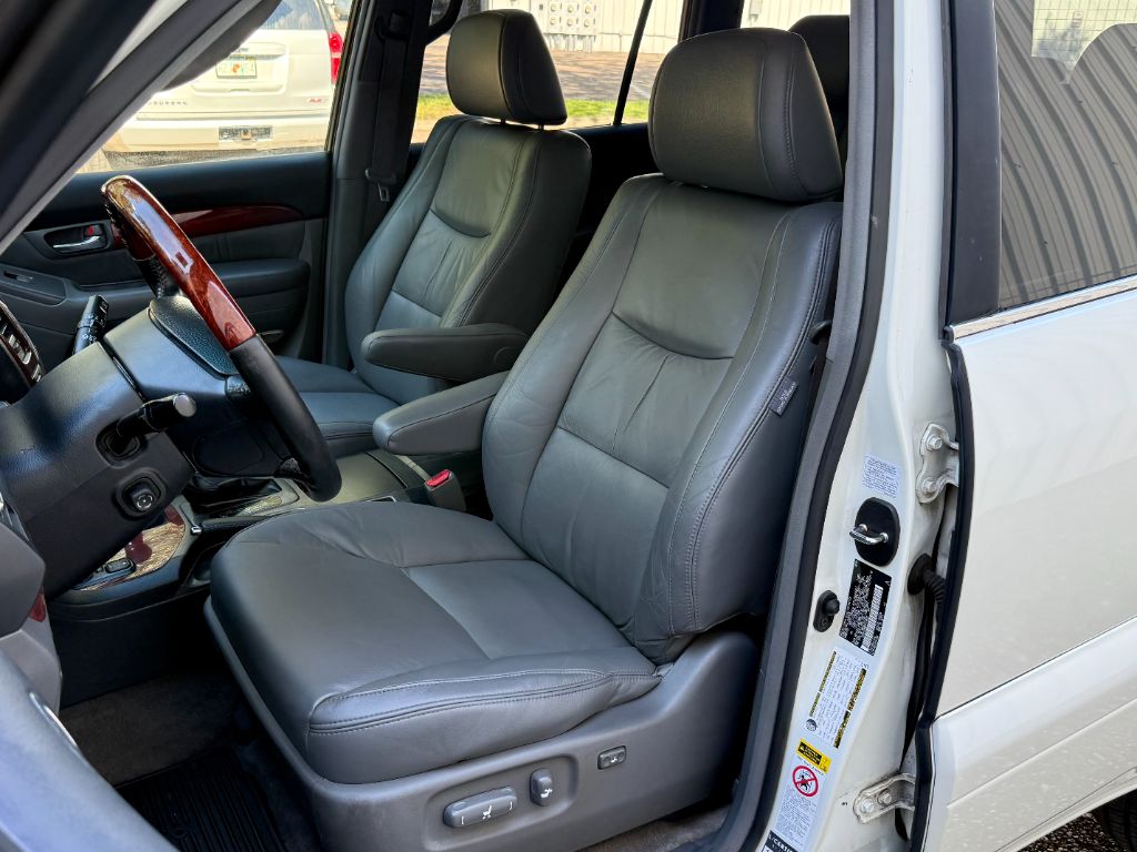 2009 Lexus GX - $17,800
