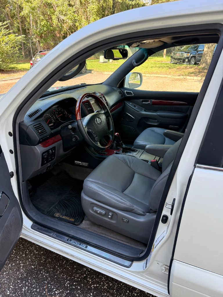 2009 Lexus GX - $17,800