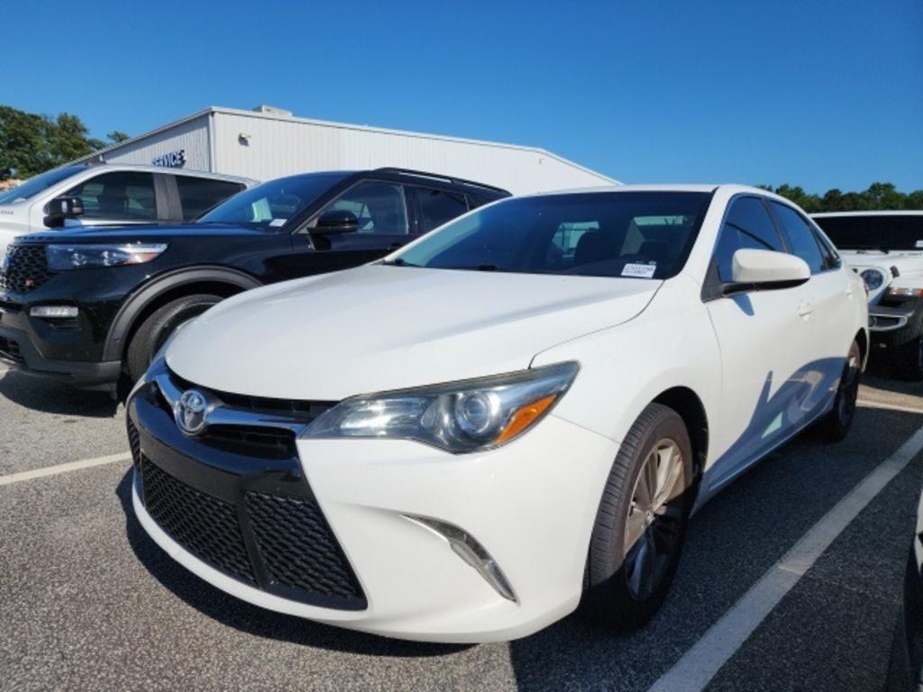 2017 Toyota Camry SE in Snellville, GA