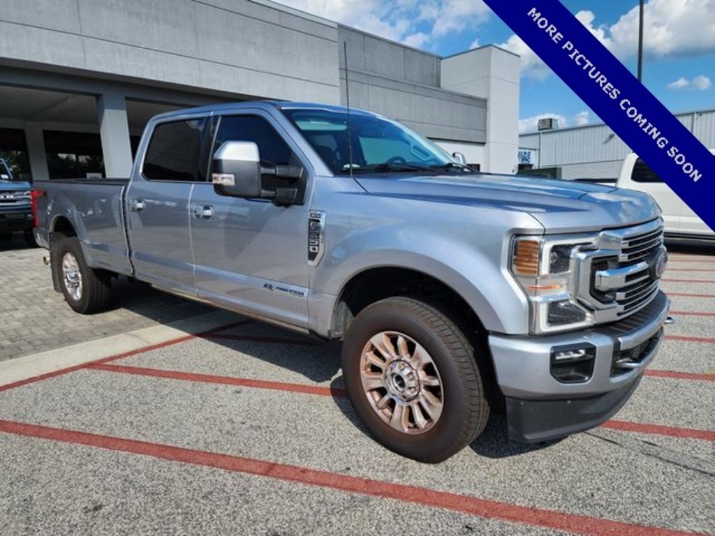 2022 Ford F-350SD Limited photo