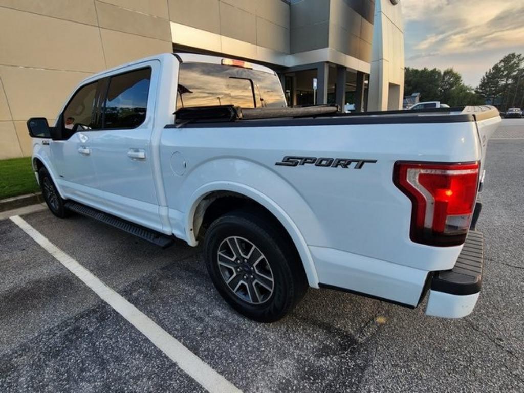 2015 Ford F-150 XLT photo