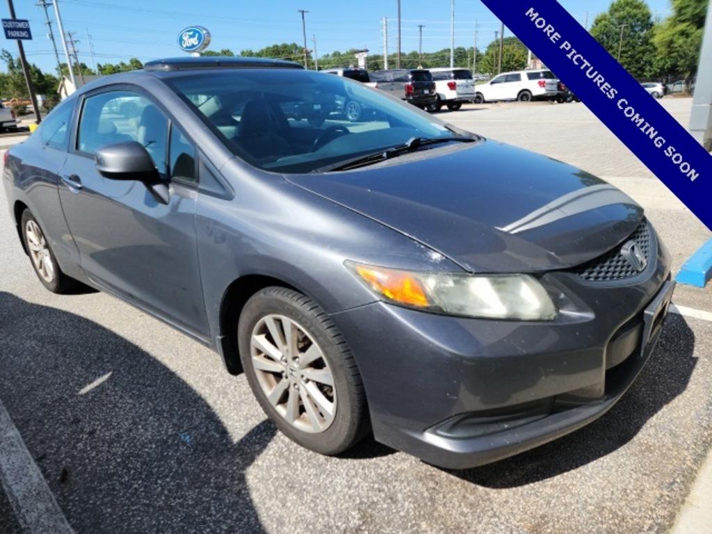 The 2012 Honda Civic EX-L w/Navi photos