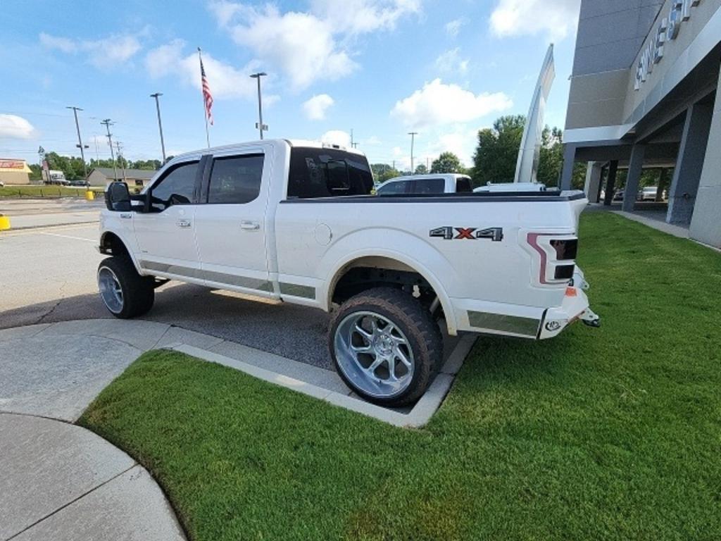 2017 Ford F-150 Lariat photo