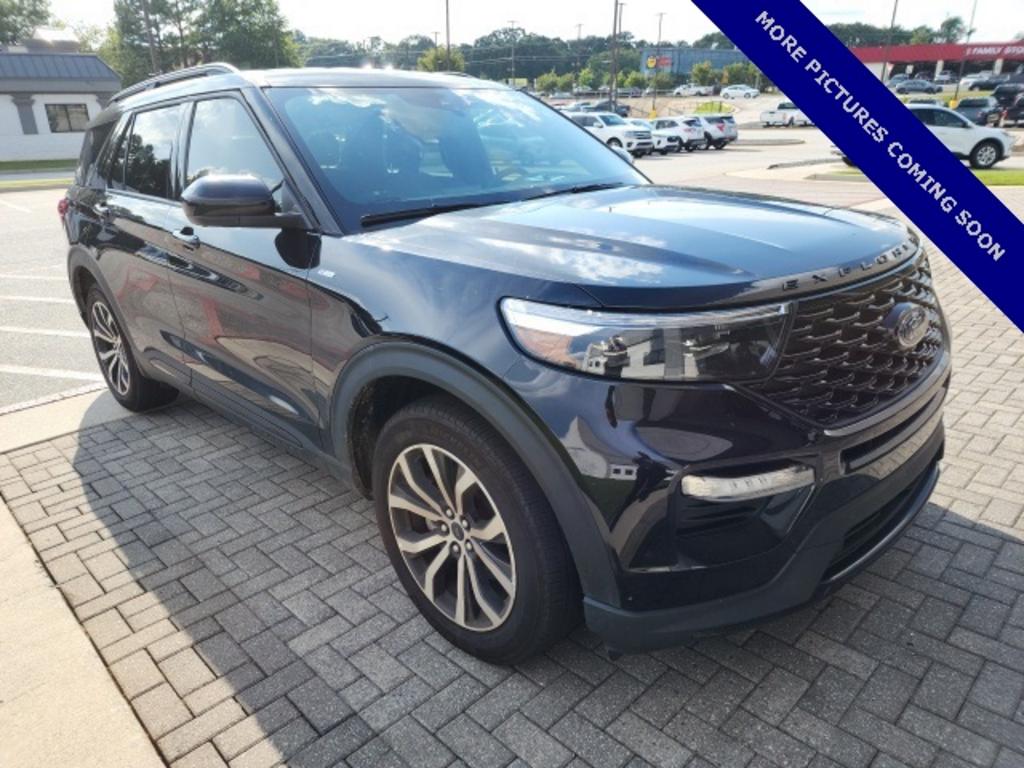 2022 Ford Explorer ST-Line photo