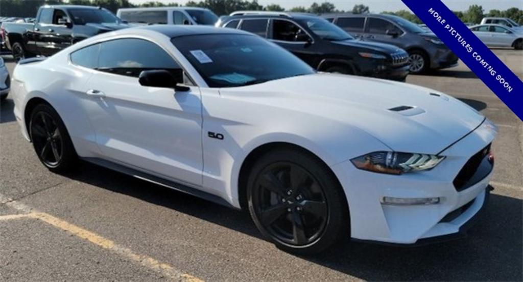 2022 Ford Mustang GT Premium photo