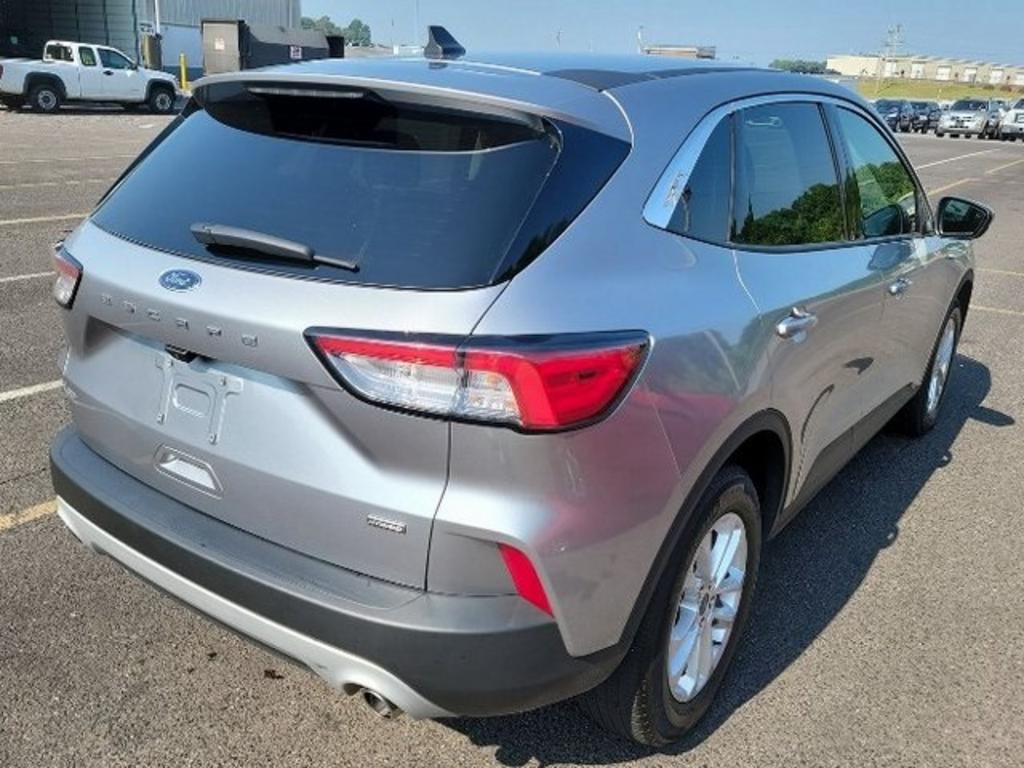 2021 Ford Escape SE Hybrid photo