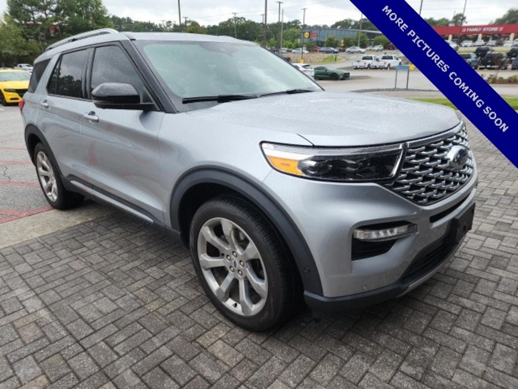 2020 Ford Explorer Platinum photo