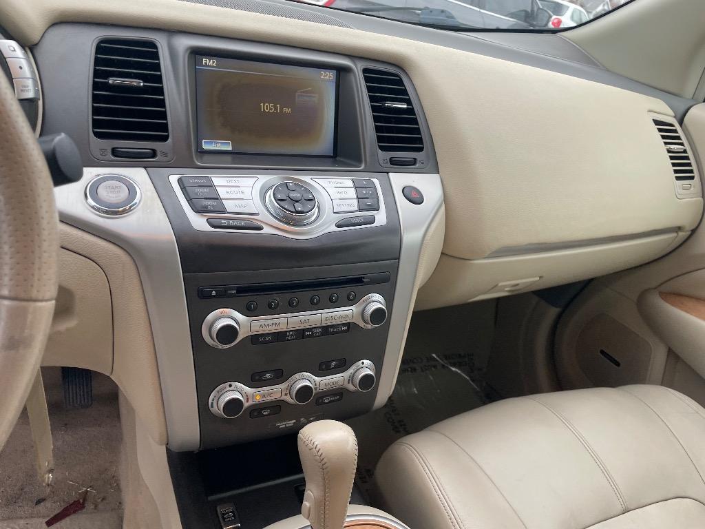 2011 Nissan Murano - $7,900