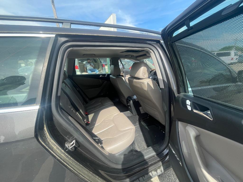 2007 Volkswagen Passat 3.6 photo