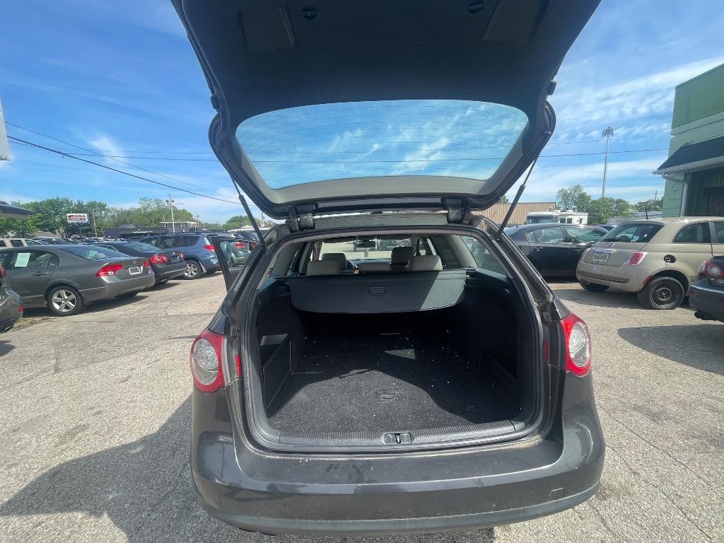 2007 Volkswagen Passat 3.6 photo