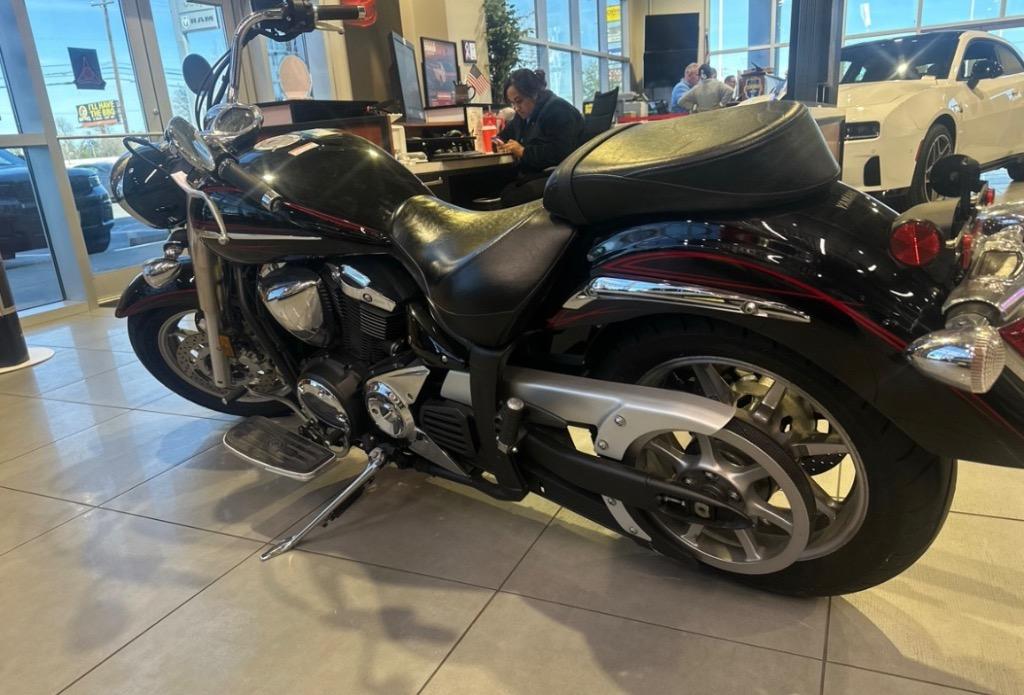 2009 Yamaha V Star 1300 - $5,900