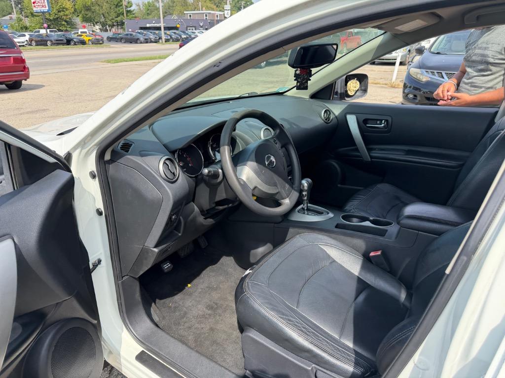 2010 Nissan Rogue - $2,500