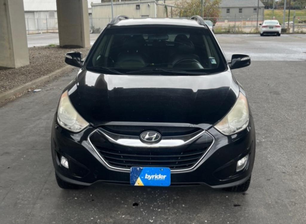 2010 Hyundai Tucson Limited photo