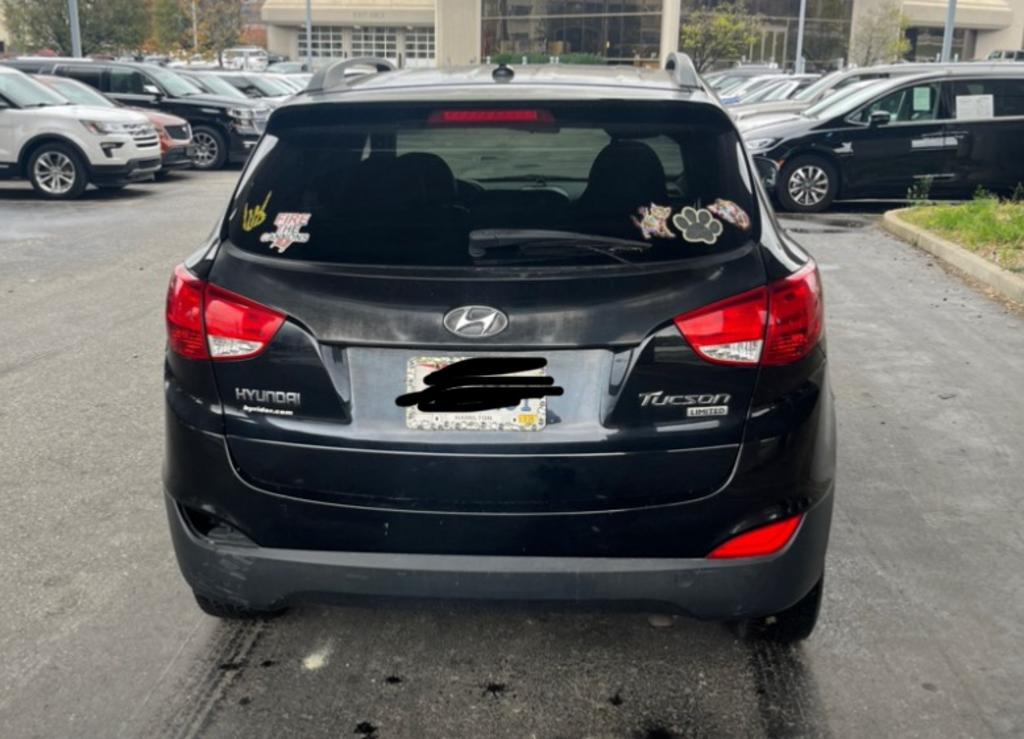 2010 Hyundai Tucson Limited photo