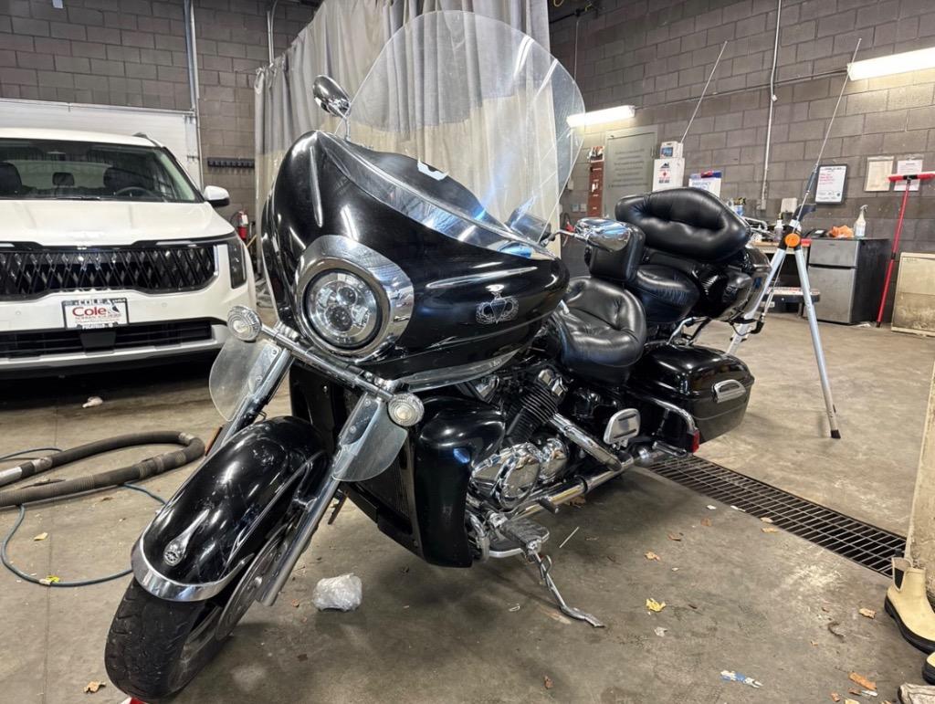 2012 Yamaha Royal Star Venture - $6,500