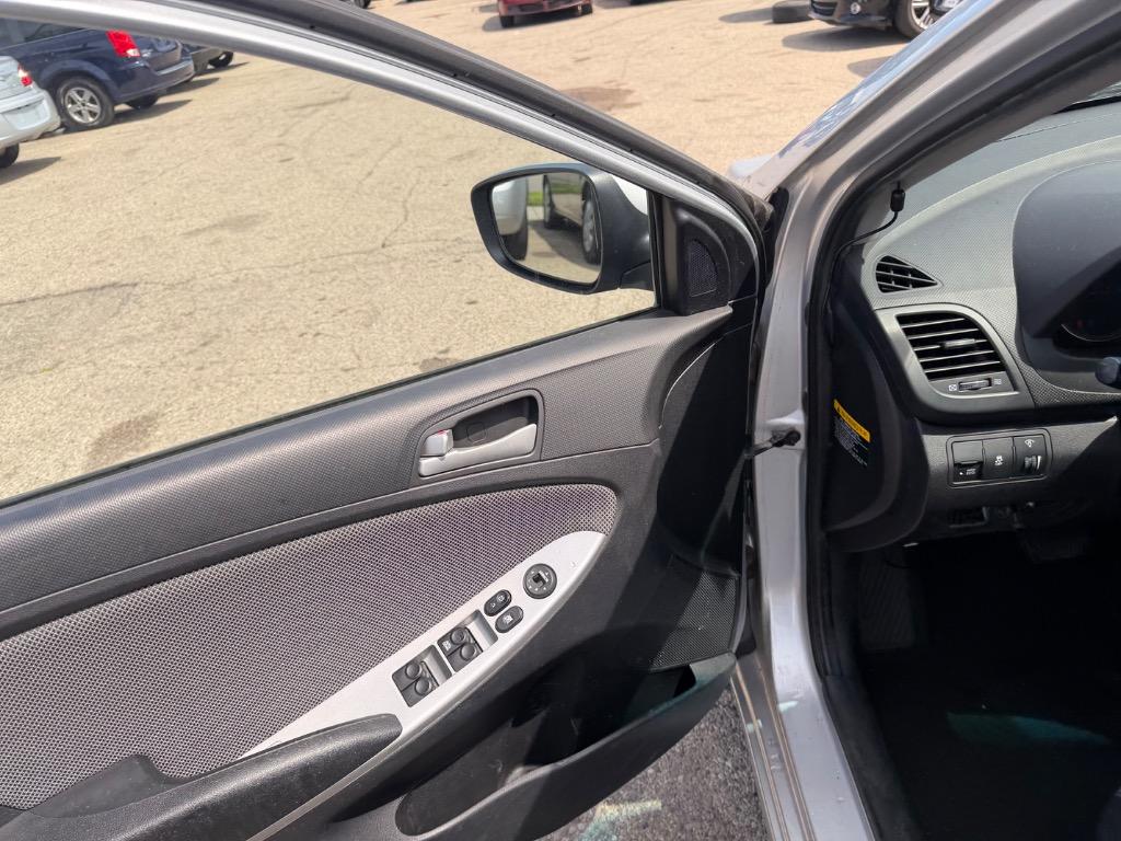 2012 Hyundai Accent - $6,500