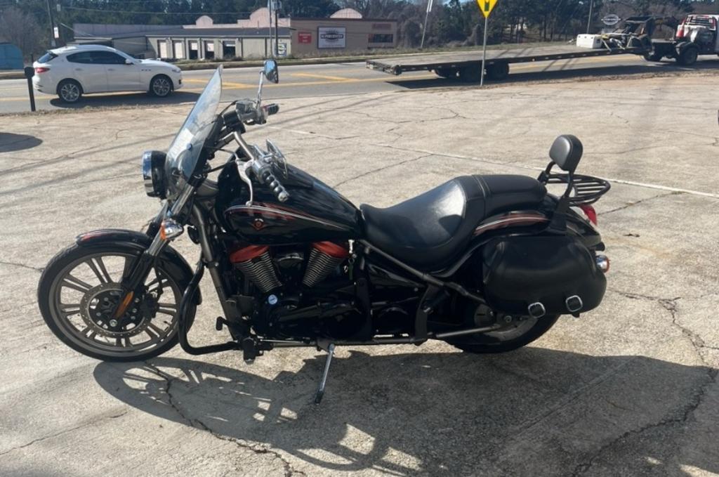 2009 Kawasaki Vulcan 900 - $5,900