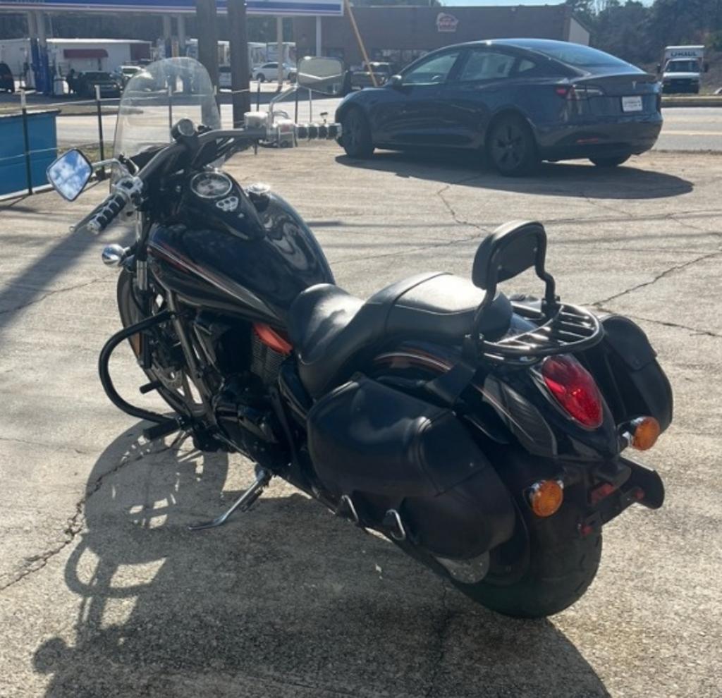 2009 Kawasaki Vulcan 900 - $5,900