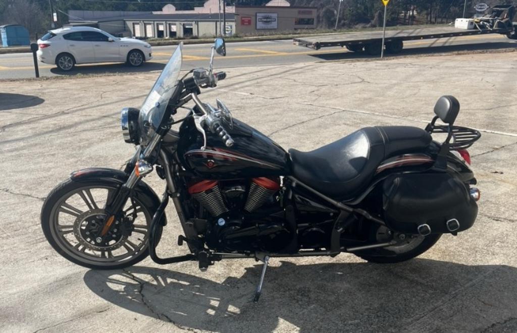 2009 Kawasaki Vulcan 900 - $5,900