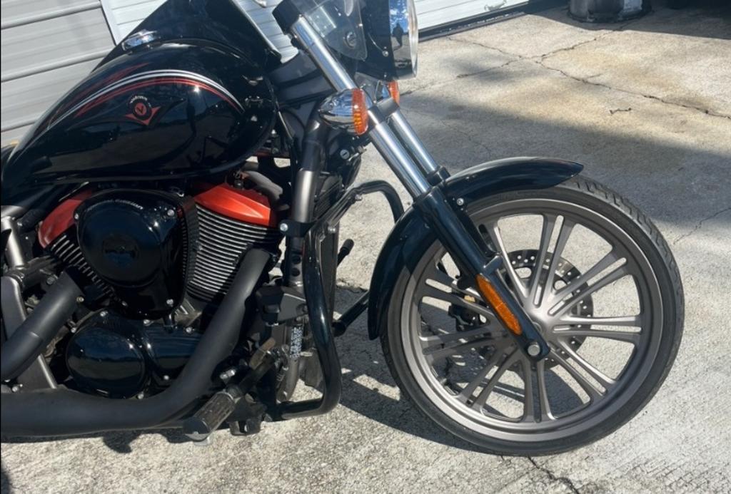 2009 Kawasaki Vulcan 900 - $5,900
