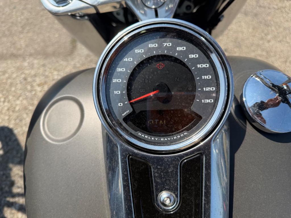 2024 Harley Davidson FAT BOY - $22,000