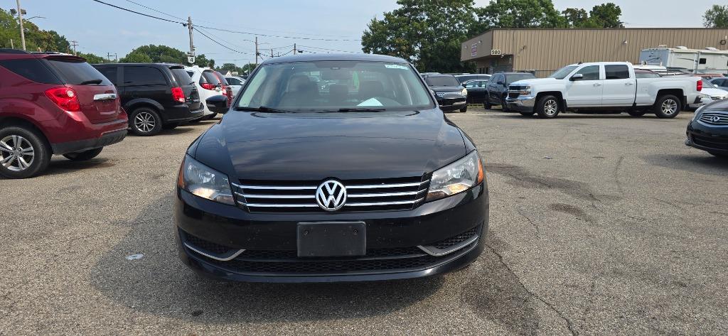 2014 Volkswagen Passat - $8,500