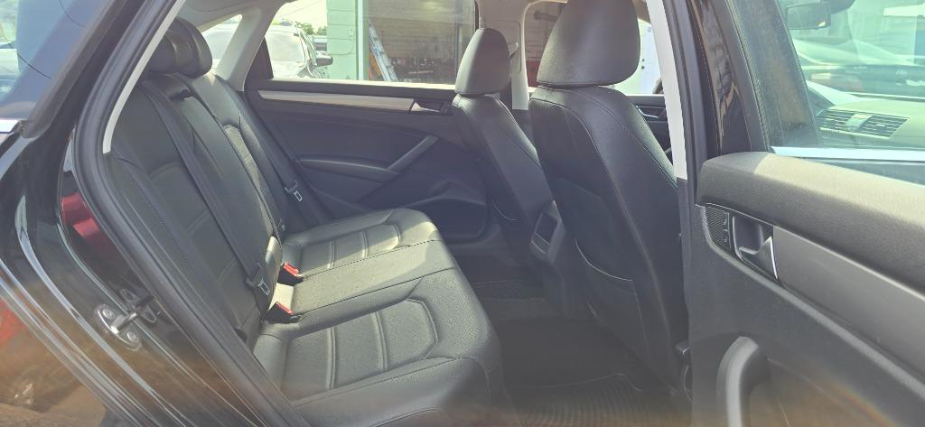 2014 Volkswagen Passat - $8,500