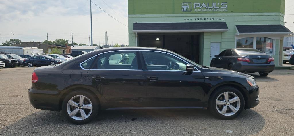 2014 Volkswagen Passat - $8,500