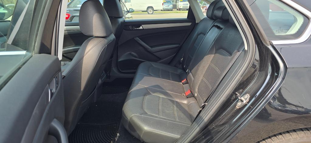 2014 Volkswagen Passat - $8,500