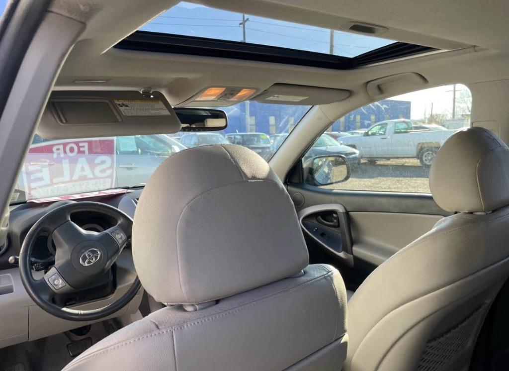 2008 Toyota RAV4 Limited photo