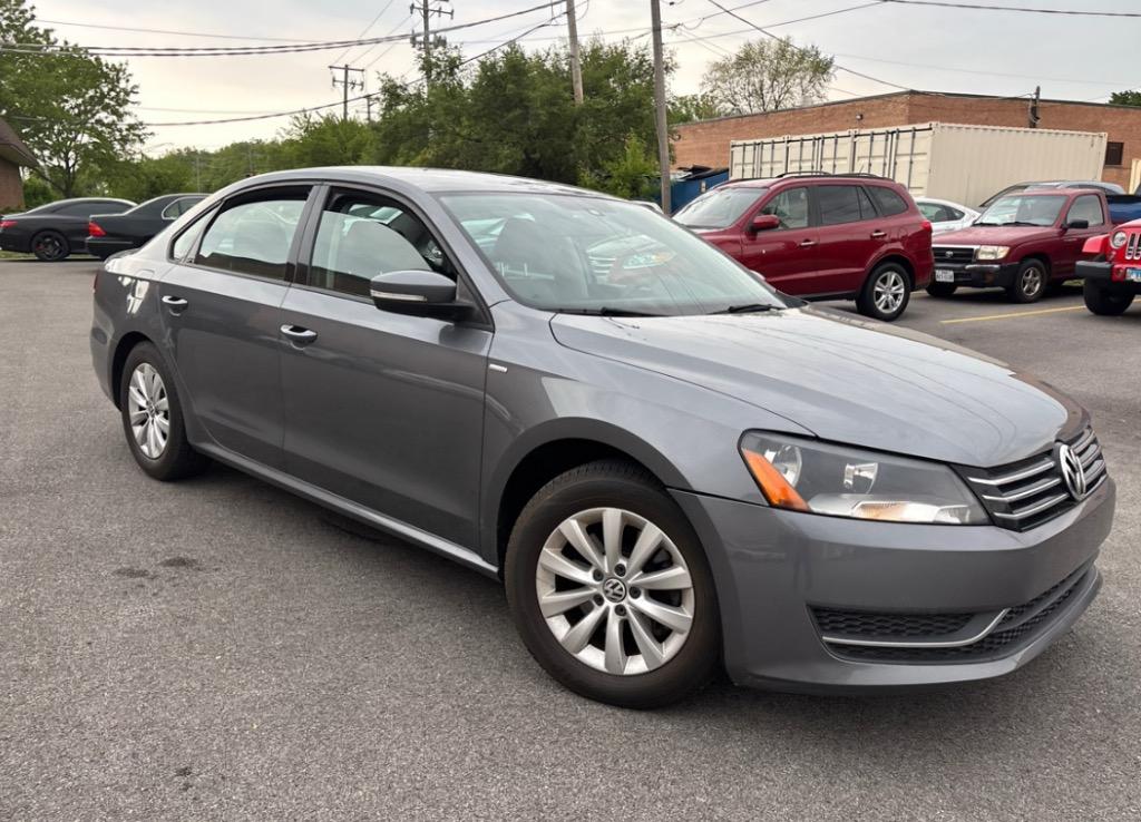 2014 Volkswagen Passat S PZEV photo