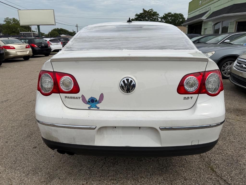 2010 Volkswagen Passat - $7,500