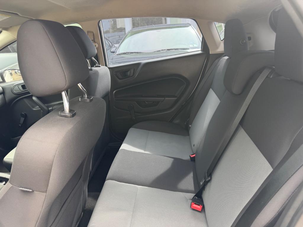 2016 Ford Fiesta - $7,500