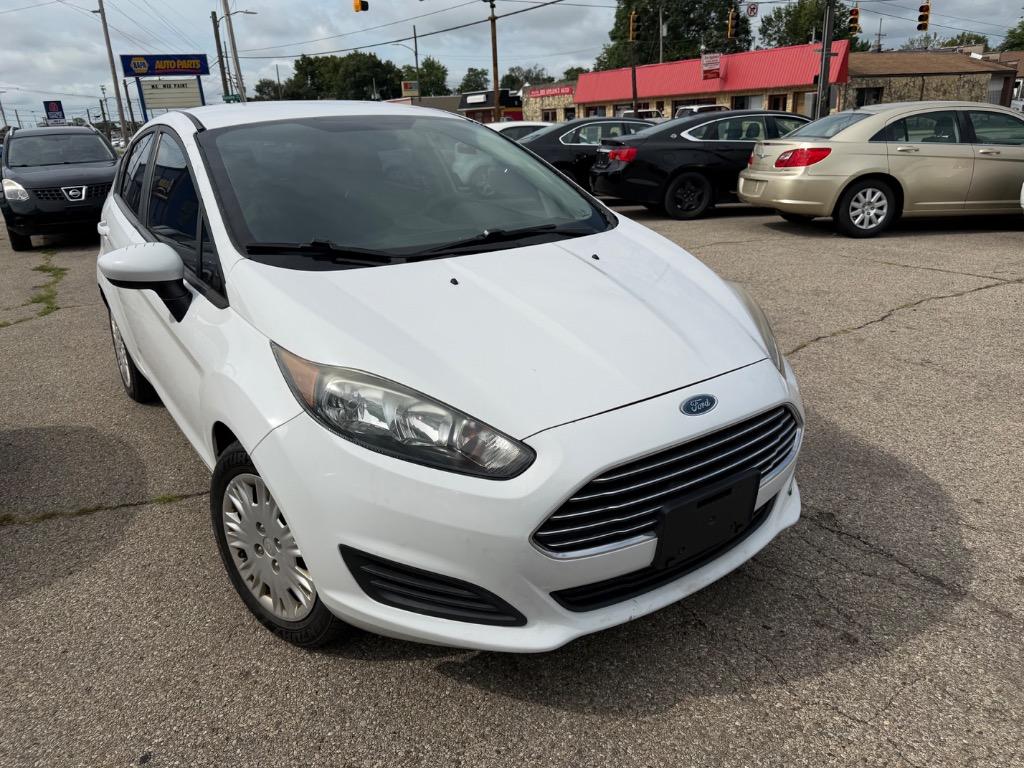 2016 Ford Fiesta - $7,500