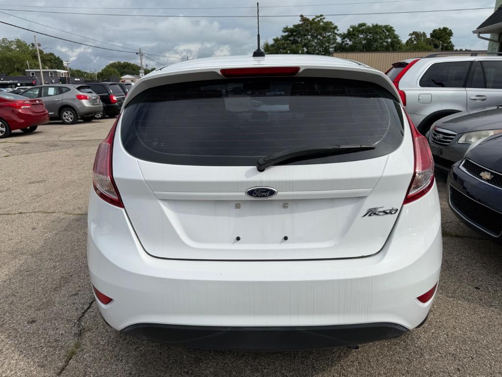 2016 Ford Fiesta - $7,500
