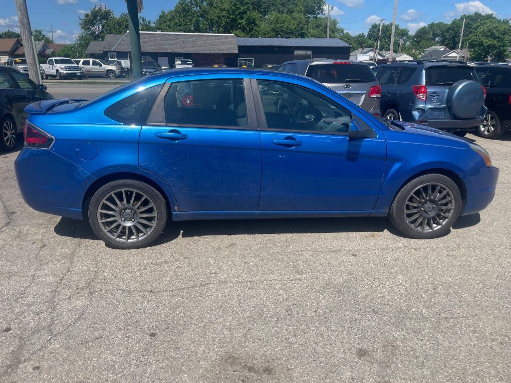 2011 Ford Focus Sport SES photo