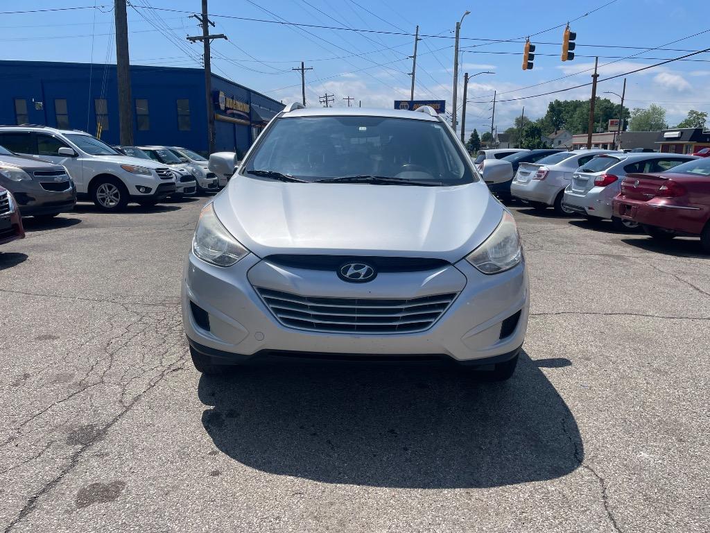 2010 Hyundai Tucson Limited photo