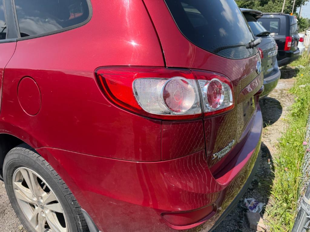 2012 Hyundai Santa Fe - $1,900