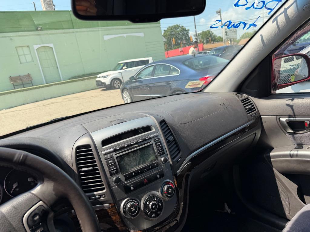 2012 Hyundai Santa Fe - $1,900