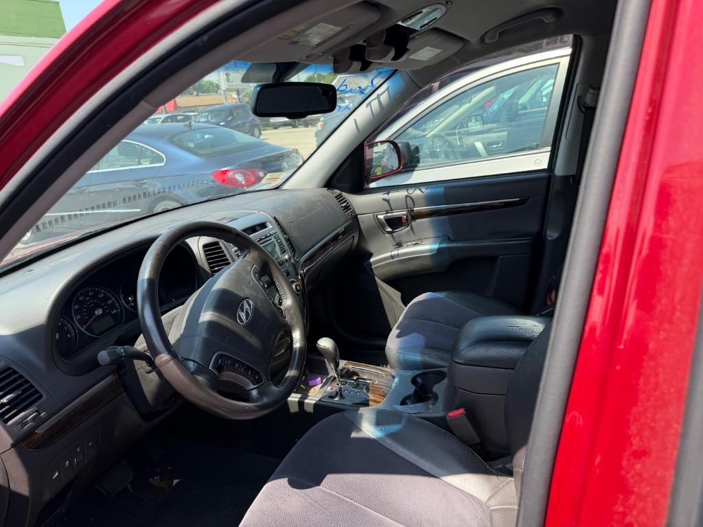 2012 Hyundai Santa Fe - $1,900