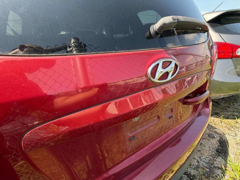 2012 Hyundai Santa Fe - $1,900