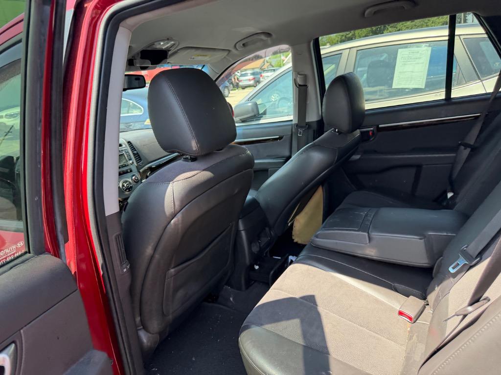 2012 Hyundai Santa Fe - $1,900