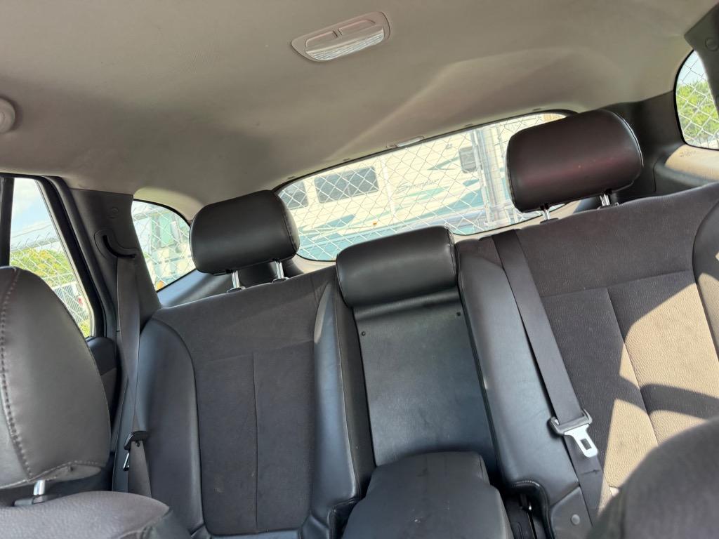 2012 Hyundai Santa Fe - $1,900