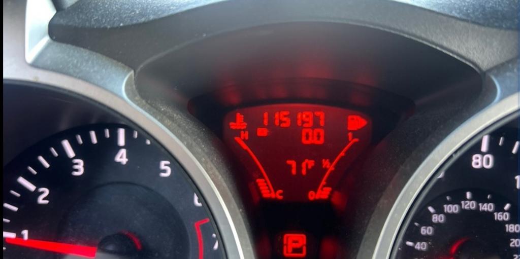 2012 Nissan JUKE - $1,500