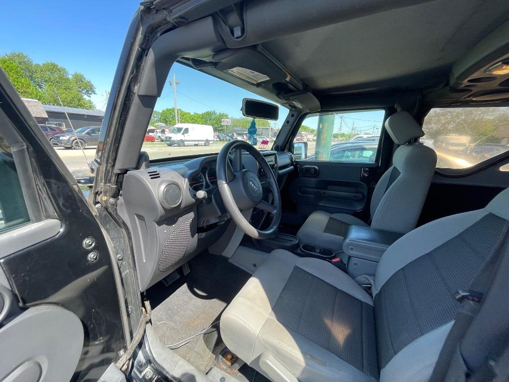 2010 Jeep Wrangler Sport photo
