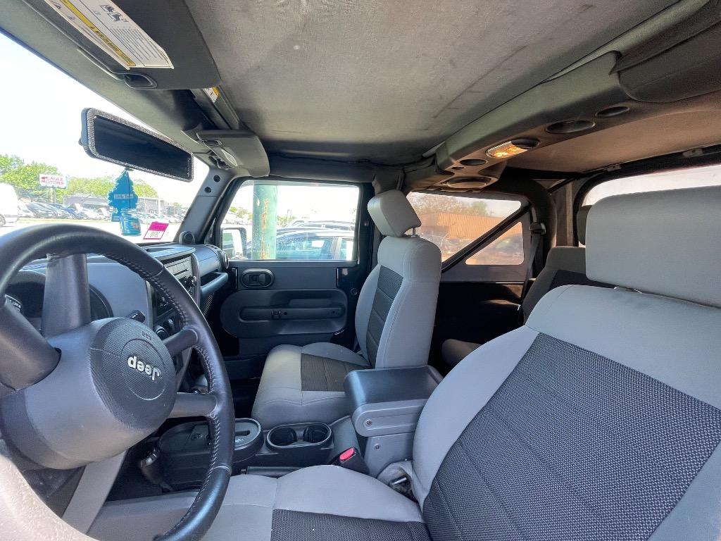 2010 Jeep Wrangler Sport photo