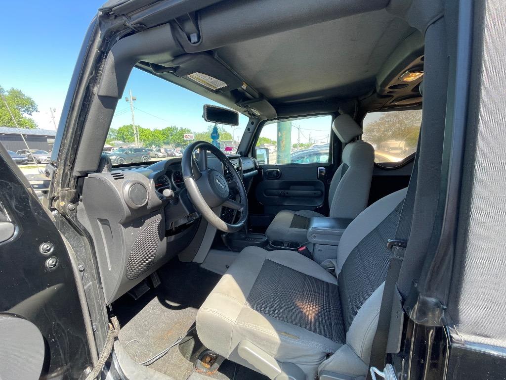 2010 Jeep Wrangler Sport photo