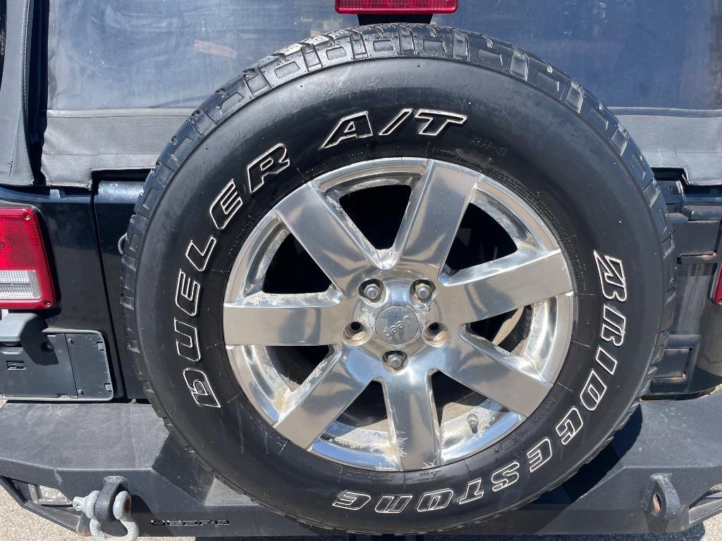 2010 Jeep Wrangler Sport photo